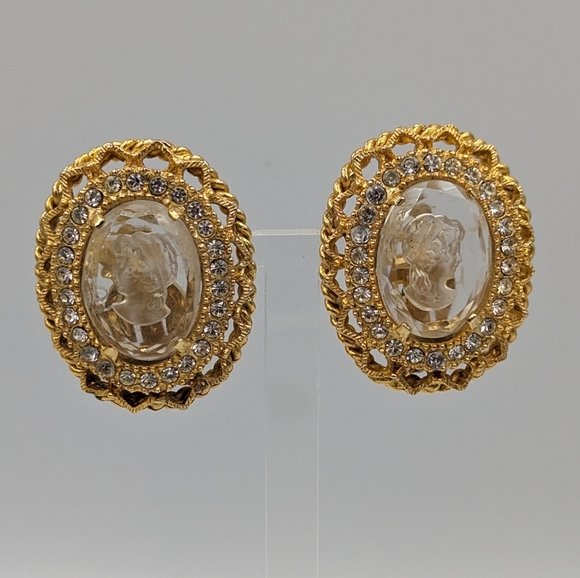 Clear Glass Intaglio Clip On Earrings Gold Tone Rhinestones Edwardian Revival - Picture 3 of 15